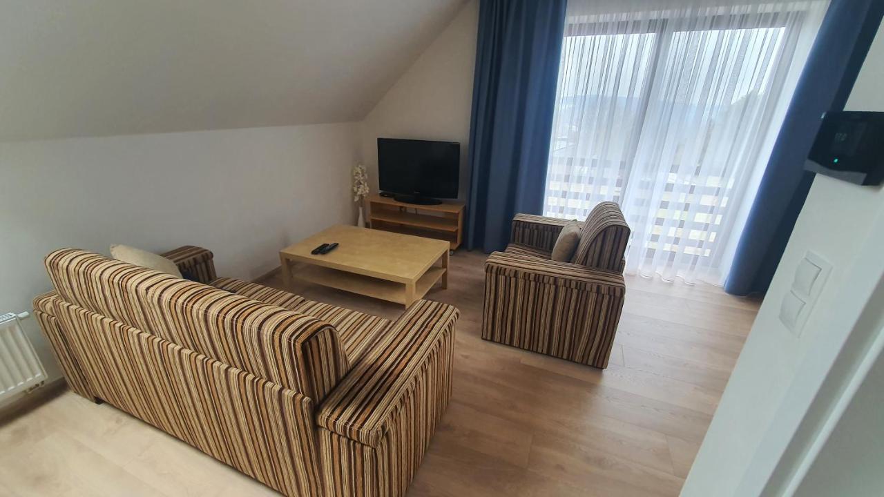 Apartmany Семили Екстериор снимка